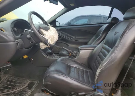 2002 Ford Mustang Gt z USA, uszkodzony, nr VIN 1FAFP45X52F180598